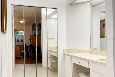 Купить кондоминиум в Брейдентон, Флорида 7 комнат, 114.83м2, № 2211397 - фото 17