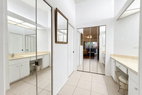 Купить кондоминиум в Брейдентон, Флорида 7 комнат, 114.83м2, № 2211397 - фото 16