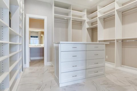 Casa en alquiler en Tampa, Florida, 5 dormitorios, 516.63 m2 № 1568253 - foto 23