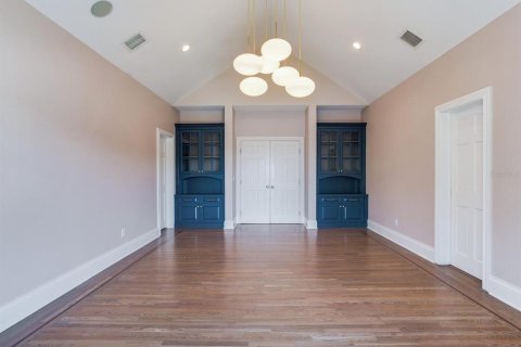Casa en alquiler en Tampa, Florida, 5 dormitorios, 516.63 m2 № 1568253 - foto 19