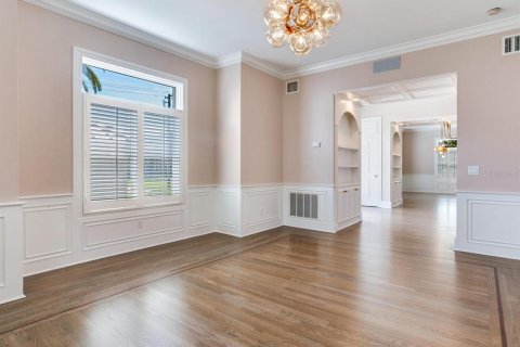 Casa en alquiler en Tampa, Florida, 5 dormitorios, 516.63 m2 № 1568253 - foto 7