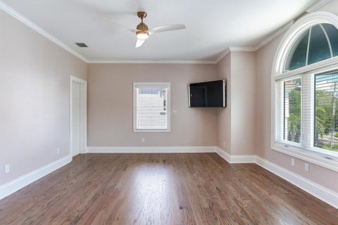 Casa en alquiler en Tampa, Florida, 5 dormitorios, 516.63 m2 № 1568253 - foto 26