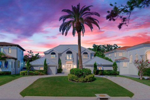 Casa en alquiler en Tampa, Florida, 5 dormitorios, 516.63 m2 № 1568253 - foto 2