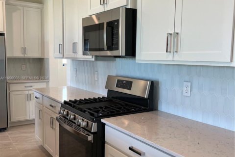 Снять в аренду виллу или дом в Локсахатчи-Гроувс, Флорида 3 спальни, 168.25м2, № 2005627 - фото 16