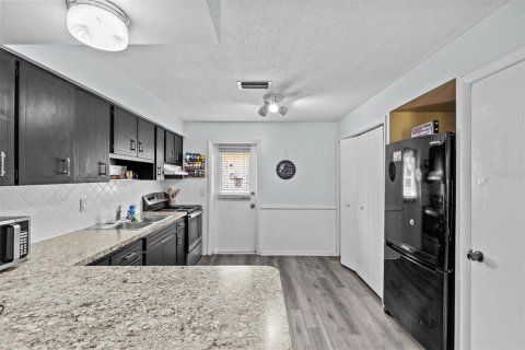Commercial property in Clearwater, Florida 4 bedrooms, 153.47 sq.m. № 1648979 - photo 24