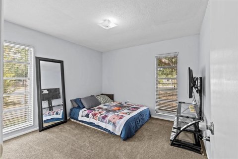 Commercial property in Clearwater, Florida 4 bedrooms, 153.47 sq.m. № 1648979 - photo 26