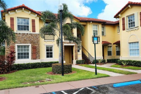 Condo in Homestead, Florida, 3 bedrooms  № 1809443 - photo 1