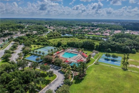 Casa en venta en Land O' Lakes, Florida, 4 dormitorios, 227.52 m2 № 1792889 - foto 20