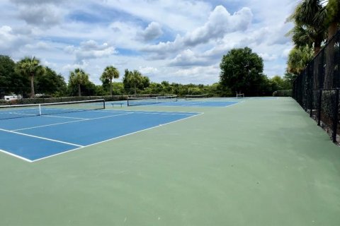 Casa en venta en Land O' Lakes, Florida, 4 dormitorios, 227.52 m2 № 1792889 - foto 22