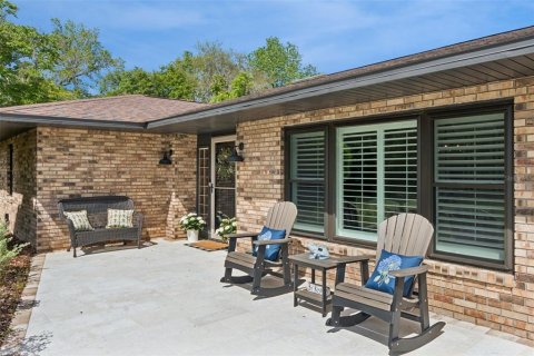 House in Port Orange, Florida 4 bedrooms, 279.64 sq.m. № 2093513 - photo 3