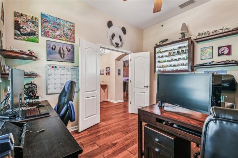 Casa en venta en Tampa, Florida, 4 dormitorios, 243.31 m2 № 1855772 - foto 13