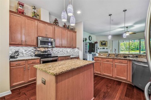 Casa en venta en Tampa, Florida, 4 dormitorios, 243.31 m2 № 1855772 - foto 20