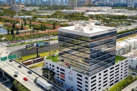 Immobilier commercial à Miami, Floride № 2089080