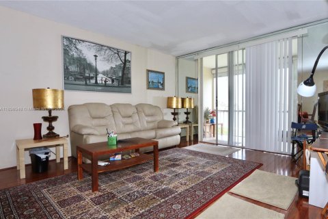 Copropriété à louer à Aventura, Floride: 2 chambres, 95.41 m2 № 1947773 - photo 8