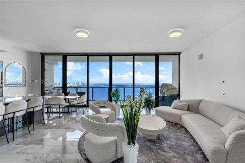Copropriété à vendre à Miami, Floride: 2 chambres, 150.97 m2 № 1992556 - photo 7