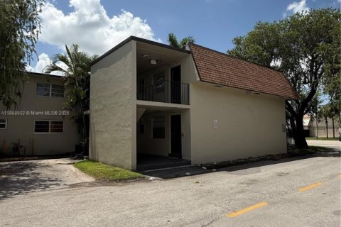 Copropriété à vendre à Miami, Floride: 1 chambre, 51.84 m2 № 1986753 - photo 12