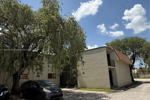 Copropriété à vendre à Miami, Floride: 1 chambre, 51.84 m2 № 1986753 - photo 11