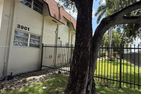 Copropriété à vendre à Miami, Floride: 1 chambre, 51.84 m2 № 1986753 - photo 10