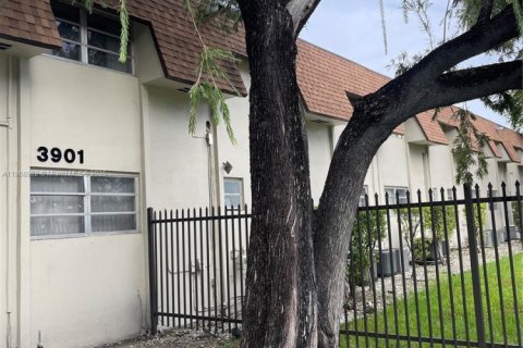 Copropriété à vendre à Miami, Floride: 1 chambre, 51.84 m2 № 1986753 - photo 18