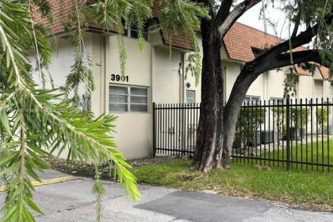 Copropriété à vendre à Miami, Floride: 1 chambre, 51.84 m2 № 1986753 - photo 19