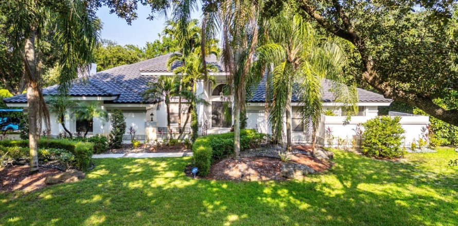 Casa en Parkland, Florida 4 dormitorios, 310.29 m2 № 2269578