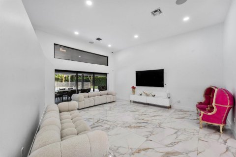 Casa en venta en Parkland, Florida, 4 dormitorios, 310.29 m2 № 2269578 - foto 14