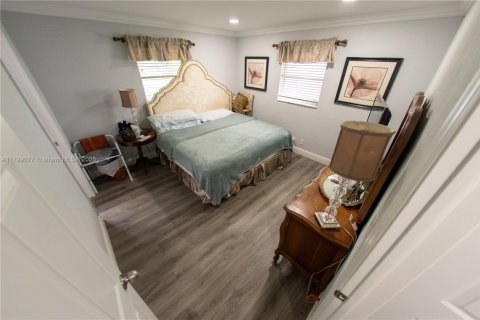 Villa ou maison à vendre à Plantation, Floride: 2 chambres, 96.99 m2 № 1748325 - photo 10
