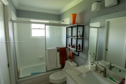 Villa ou maison à vendre à Plantation, Floride: 2 chambres, 96.99 m2 № 1748325 - photo 11