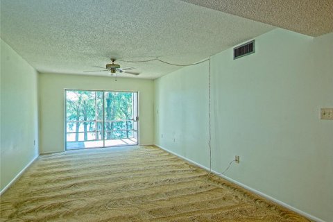 Copropriété à vendre à Orlando, Floride: 2 chambres, 115.94 m2 № 2142908 - photo 2