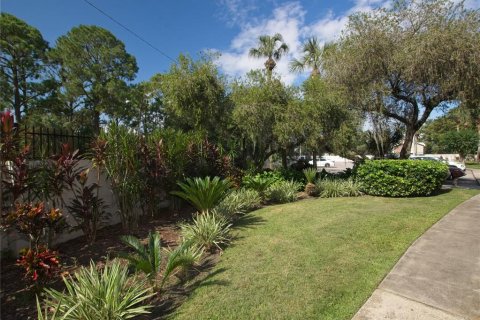 Copropriété à vendre à Orlando, Floride: 2 chambres, 115.94 m2 № 2142908 - photo 23