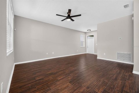 House in Riverview, Florida 4 bedrooms, 168.71 sq.m. № 2275461 - photo 4