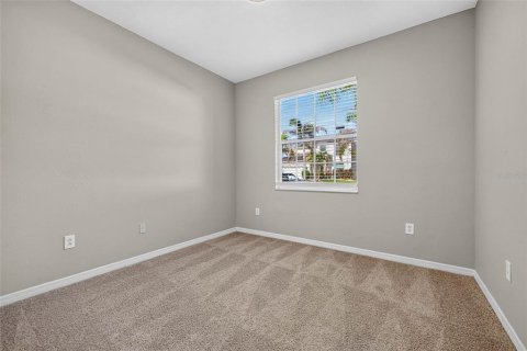 House in Riverview, Florida 4 bedrooms, 168.71 sq.m. № 2275461 - photo 18