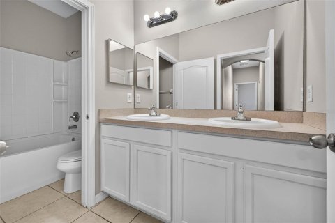 House in Riverview, Florida 4 bedrooms, 168.71 sq.m. № 2275461 - photo 19