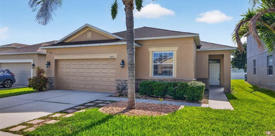 House in Riverview, Florida 4 bedrooms, 168.71 sq.m. № 2275461