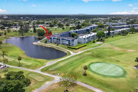 Condominio en alquiler en Margate, Florida, 1 dormitorio, 68.65 m2 № 2077758 - foto 22