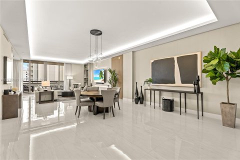 Condominio en venta en Coral Gables, Florida, 3 dormitorios, 265.33 m2 № 1998452 - foto 5