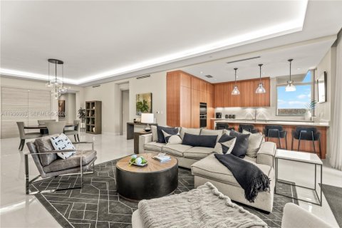 Condominio en venta en Coral Gables, Florida, 3 dormitorios, 265.33 m2 № 1998452 - foto 9