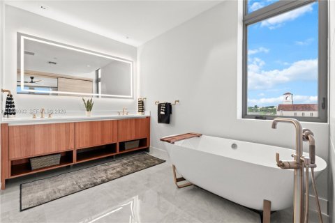 Condominio en venta en Coral Gables, Florida, 3 dormitorios, 265.33 m2 № 1998452 - foto 20