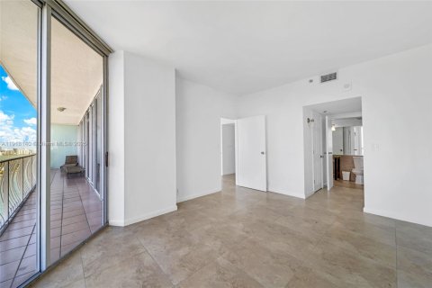 Apartamento en alquiler en North Bay Village, Florida, 2 dormitorios, 95.69 m2 № 1975386 - foto 21