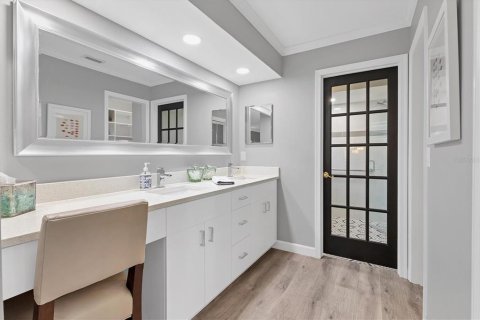 Casa en venta en Sarasota, Florida, 3 dormitorios, 172.33 m2 № 1898555 - foto 14