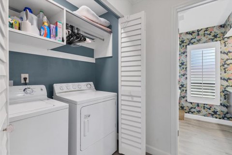 Casa en venta en Sarasota, Florida, 3 dormitorios, 172.33 m2 № 1898555 - foto 21