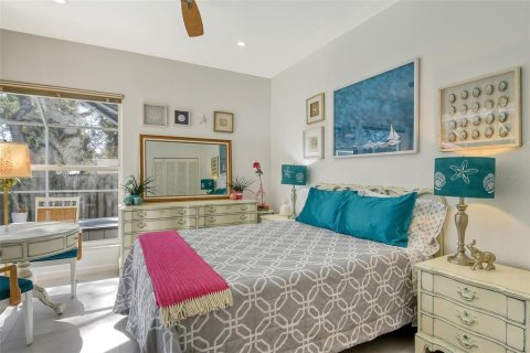 Купить виллу или дом в Сарасота, Флорида 6 комнат, 202.99м2, № 1511993 - фото 28