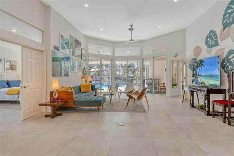 Купить виллу или дом в Сарасота, Флорида 6 комнат, 202.99м2, № 1511993 - фото 9