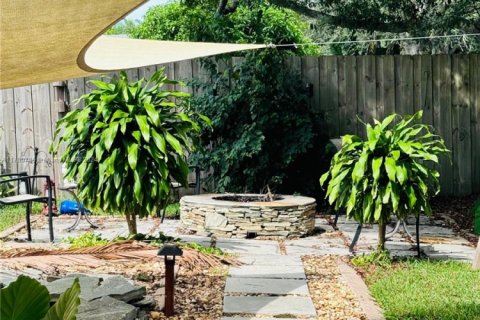 Casa en venta en Port St. Lucie, Florida, 4 dormitorios № 2014241 - foto 14