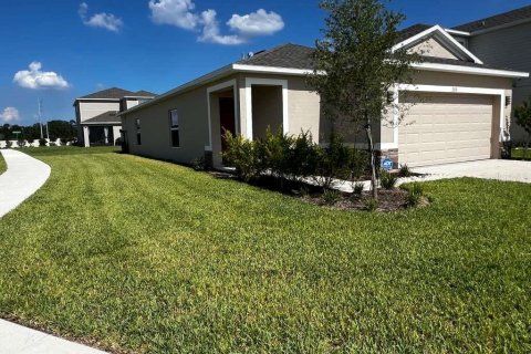 Villa ou maison à vendre à Haines City, Floride: 3 chambres, 148.92 m2 № 2113257 - photo 2