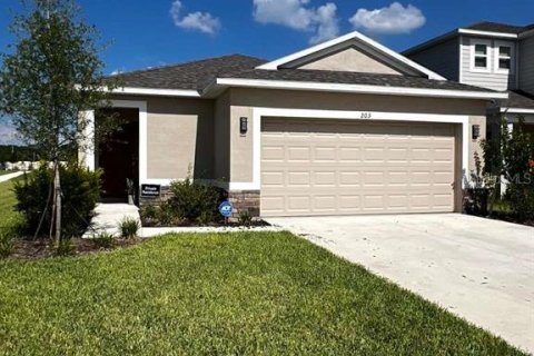 Casa en Haines City, Florida 3 dormitorios, 148.92 m2 № 2113257