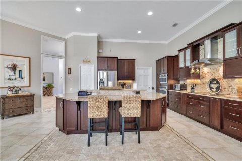 House in Windermere, Florida 4 bedrooms, 312.06 sq.m. № 1831844 - photo 6