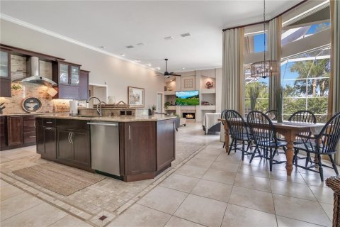 House in Windermere, Florida 4 bedrooms, 312.06 sq.m. № 1831844 - photo 9