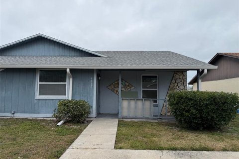 Condo in Bradenton, Florida, 2 bedrooms  № 1554733 - photo 1