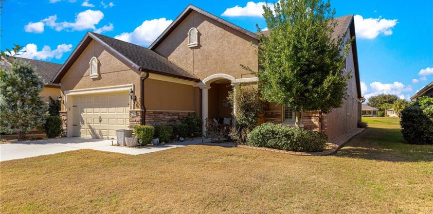 Villa ou maison à Ocala, Floride 3 chambres, 247.03 m2 № 2354450